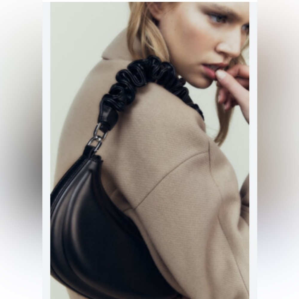 💫 Zara Half Moon Bag - NEW 💫